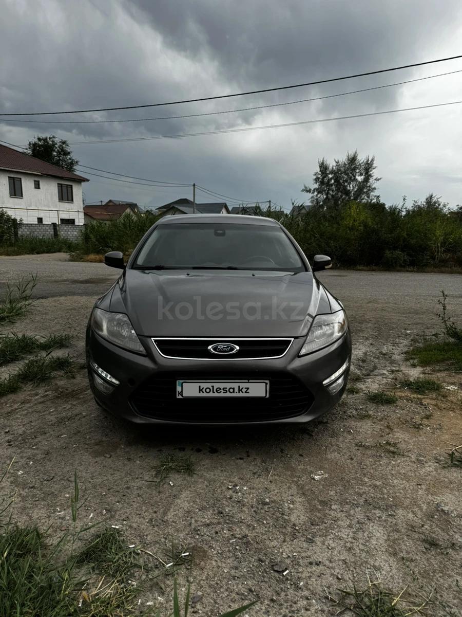 Ford Mondeo 2013 г.