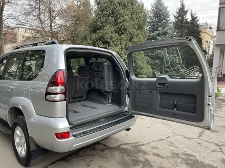 Toyota Land Cruiser Prado 2005 года за 14 000 000 тг. в Алматы – фото 24