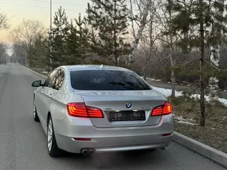 BMW 528