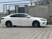 Lexus ES 200 2016 года за 15 200 000 тг. в Алматы