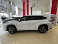 Toyota Highlander Prestige 2024 годаfor32 640 000 тг. в Сатпаев – фото 7