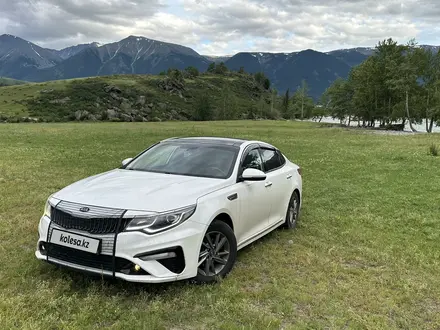 Kia K5 2018 года за 9 200 000 тг. в Астана – фото 21