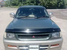Mitsubishi Challenger, 1996
