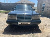 Mercedes-Benz E 230 1991 года за 950 000 тг. в Шымкент