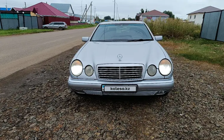 Mercedes-Benz E 200 1997 годаfor3 000 000 тг. в Кокшетау