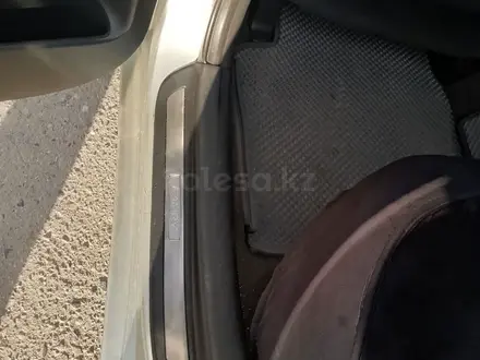Toyota Camry 2005 года за 3 700 000 тг. в Семей – фото 19