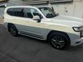 Toyota Land Cruiser 2023 года за 57 500 000 тг. в Алматы – фото 7