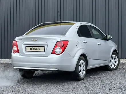 Chevrolet Aveo 2013 года за 3 790 000 тг. в Актобе – фото 4