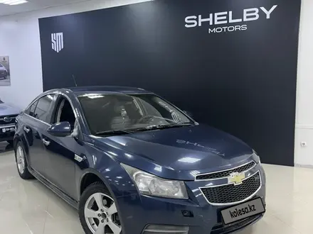 Chevrolet Cruze 2010 года за 3 050 000 тг. в Костанай – фото 2
