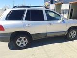 Hyundai Santa Fe 2003 года за 3 000 000 тг. в Актобе – фото 4