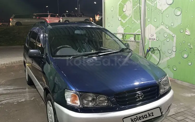 Toyota Ipsum 1997 года за 4 350 000 тг. в Алматы