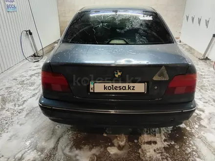 BMW 528 1997 года за 1 800 000 тг. в Шымкент – фото 8