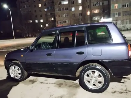 Toyota RAV4 1995 года за 2 500 000 тг. в Актобе – фото 10