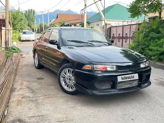 Mitsubishi Galant