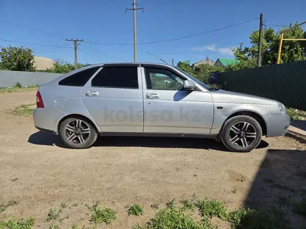 ВАЗ (Lada) Priora 2172 2013 года за 1 600 000 тг. в Уральск – фото 2