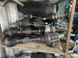 Привод 2, 4 toyota передний за 30 000 тг. в Алматы