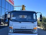 Jac  Бортовой автомобиль с КМУ (манипулятор) XCMG KSQS157-4 на шасси JAC N120 2023 года за 38 500 000 тг. в Атырау – фото 3