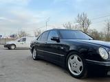 Mercedes-Benz E 55 AMG 1997 года за 4 800 000 тг. в Алматы – фото 2