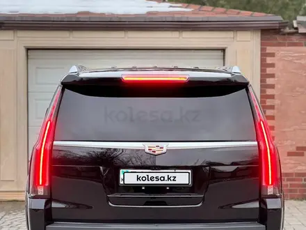 Cadillac Escalade 2019 года за 40 000 000 тг. в Шымкент – фото 15