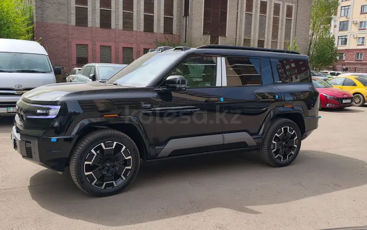 BYD FangChengBao Leopard 8 2025 года за 33 000 000 тг. в Астана