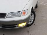 Toyota Camry 2000 года за 4 000 000 тг. в Актау – фото 4