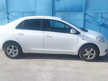 Toyota Yaris 2011 года за 5 500 000 тг. в Актау – фото 4