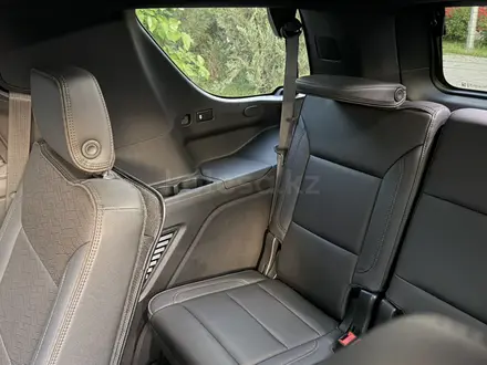 Chevrolet Tahoe 2022 года за 39 700 000 тг. в Алматы – фото 39