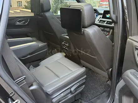 Chevrolet Tahoe 2022 года за 39 700 000 тг. в Алматы – фото 41