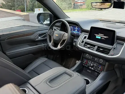 Chevrolet Tahoe 2022 года за 39 700 000 тг. в Алматы – фото 42
