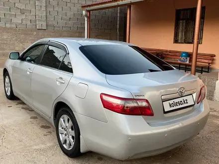 Toyota Camry 2007 года за 6 600 000 тг. в Шымкент – фото 3