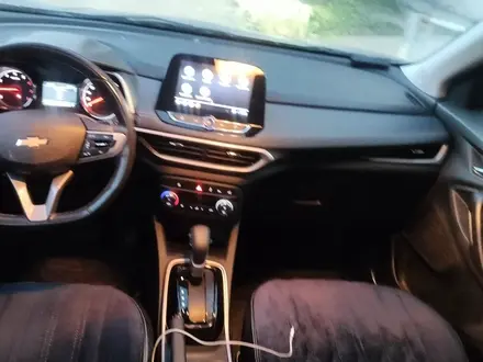 Chevrolet Tracker 2023 года за 7 400 000 тг. в Астана – фото 2
