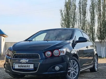 Chevrolet Aveo 2014 года за 3 752 000 тг. в Айтеке би