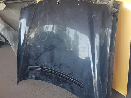 Капот на мерседес W210 рестайлинг за 30 000 тг. в Шымкент – фото 3