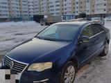 Volkswagen Passat 2006 годаfor3 400 000 тг. в Астана – фото 2