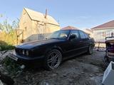 BMW 520 1991 года за 950 000 тг. в Атырау – фото 5