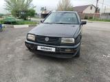 Volkswagen Vento 1992 годаүшін900 000 тг. в Караганда – фото 3