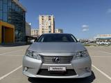 Lexus ES 300h 2013 годаүшін8 500 000 тг. в Актау – фото 2