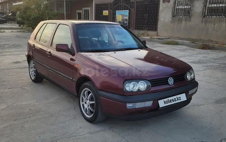 Volkswagen Golf 1997 годаүшін1 300 000 тг. в Тараз