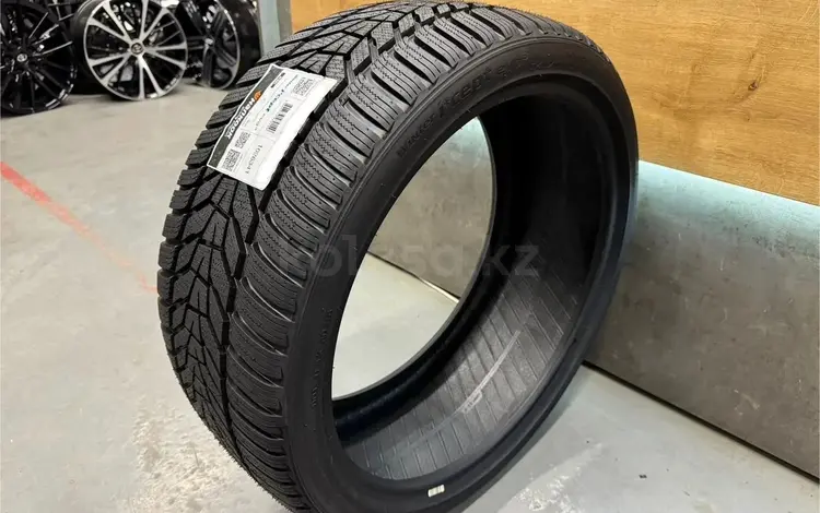 Hankook Winter I'Cept Evo 3 W330 225/45 R19 96V за 100 000 тг. в Алматы