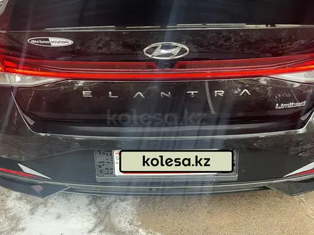 Hyundai Elantra 2023 года за 12 800 000 тг. в Алматы – фото 20