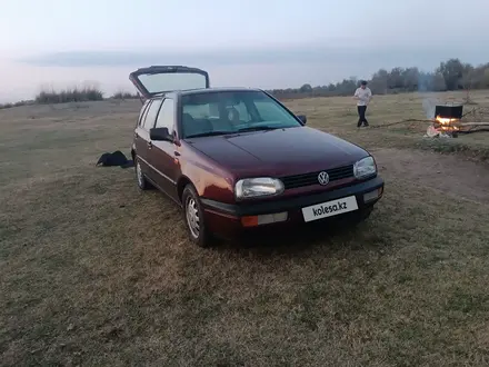 Volkswagen Golf 1995 года за 1 999 999 тг. в Тараз – фото 3