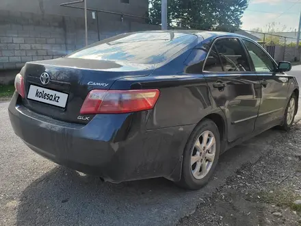 Toyota Camry 2008 года за 5 000 000 тг. в Шымкент – фото 2