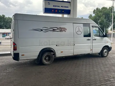 Mercedes-Benz  Sprinter 1995 года за 4 000 000 тг. в Алматы