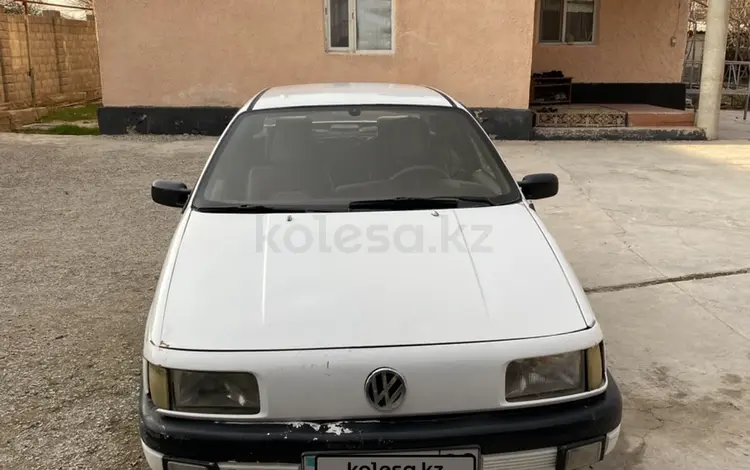 Volkswagen Passat 1992 годаfor1 000 000 тг. в Каратау