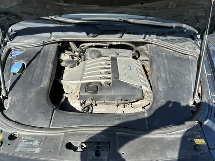 Volkswagen Touareg 2004 года за 5 200 000 тг. в Алматы – фото 10