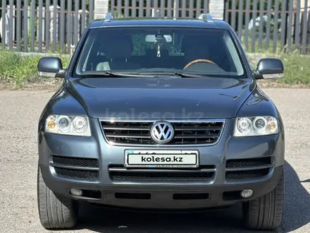 Volkswagen Touareg 2004 года за 5 200 000 тг. в Алматы