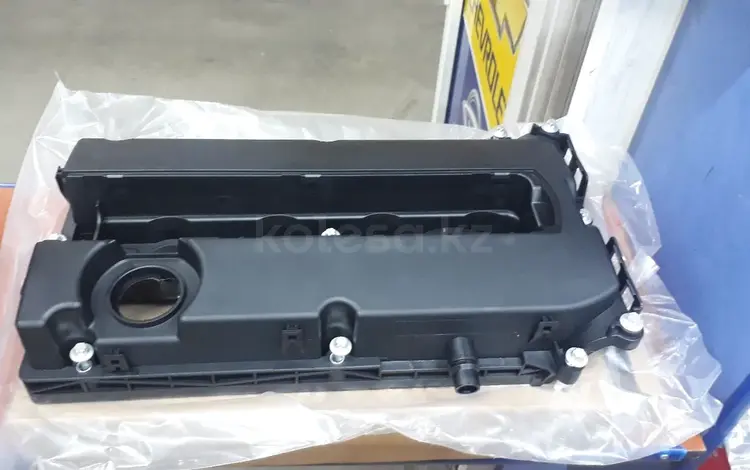 Клапанные крышка на Круз за 27 000 тг. в Алматы