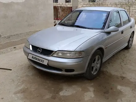 Opel Vectra 2001 года за 2 000 000 тг. в Актау – фото 4