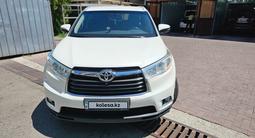 Toyota Highlander 2015 года за 18 300 000 тг. в Алматы – фото 2