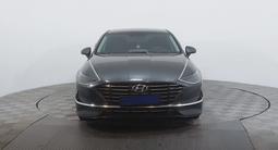 Hyundai Sonata 2021 года за 11 900 000 тг. в Астана – фото 2
